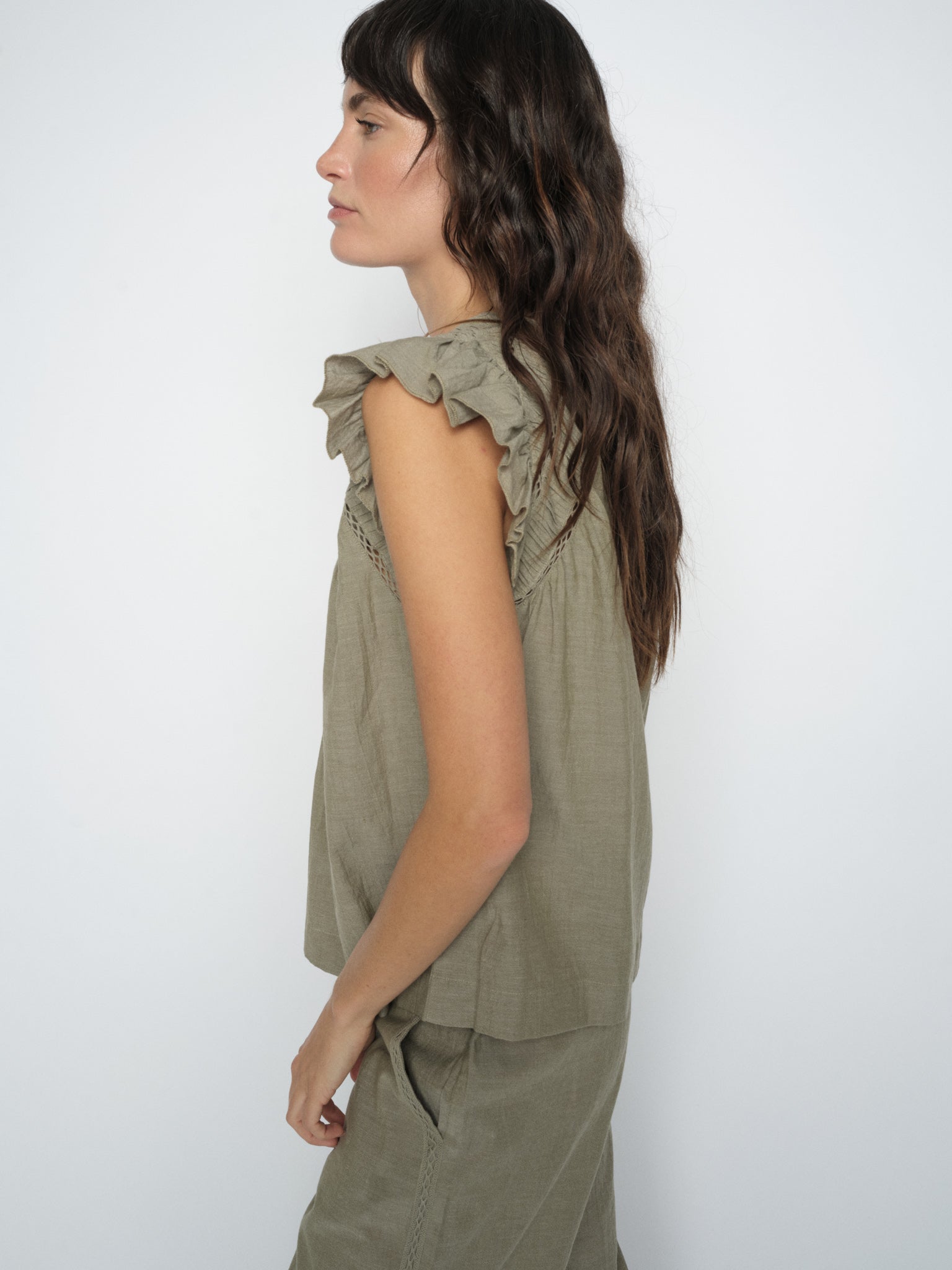 Modelshot / Burnt Olive / Detail
